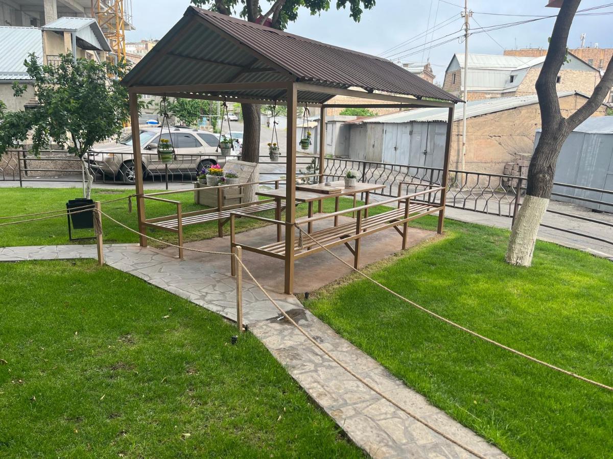 Hostel Street51 Erywań Zewnętrze zdjęcie
